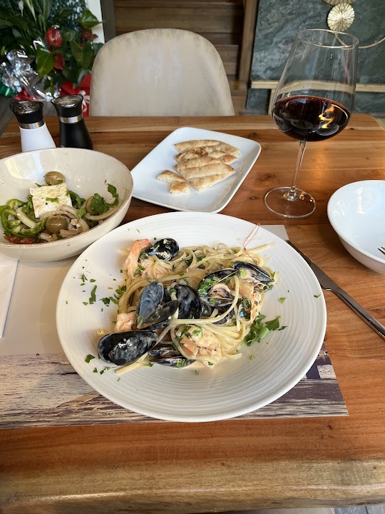 Watch our ΤΑΜΑΜ Restaurant review