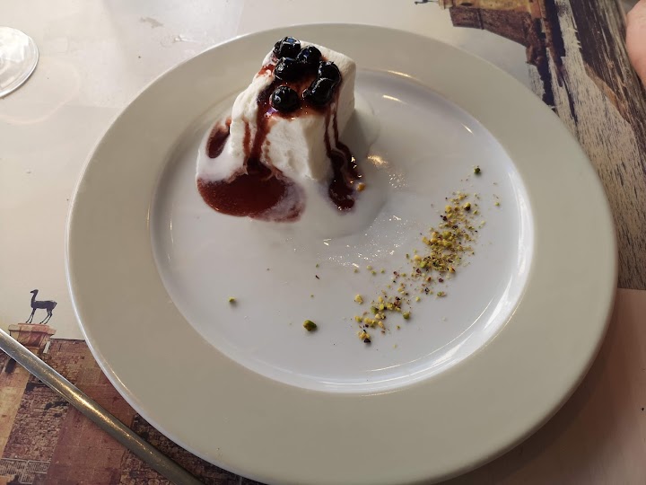 Watch our ΤΑΜΑΜ Restaurant review