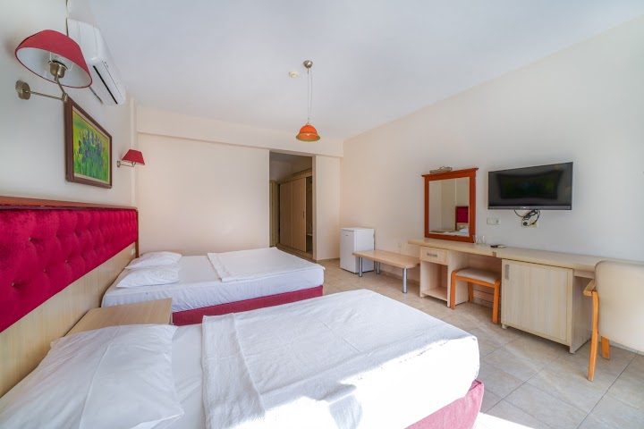 Watch our Meriç Hotel Turunç review