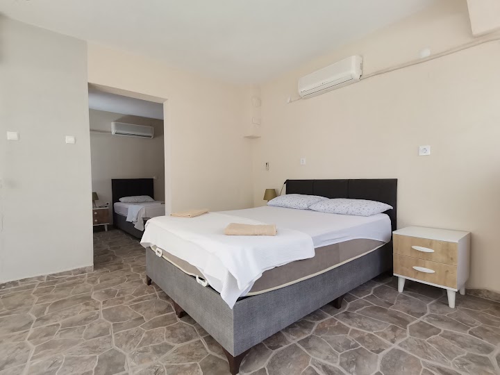 Watch our Angora Restaurant & Motel & Camping review