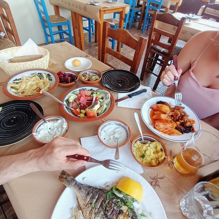 Watch our Συκοφιλος φαγαδικο - Sikofilos meze place review