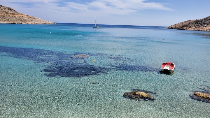 Watch our Nick's Taverna - Pondamos Beach review