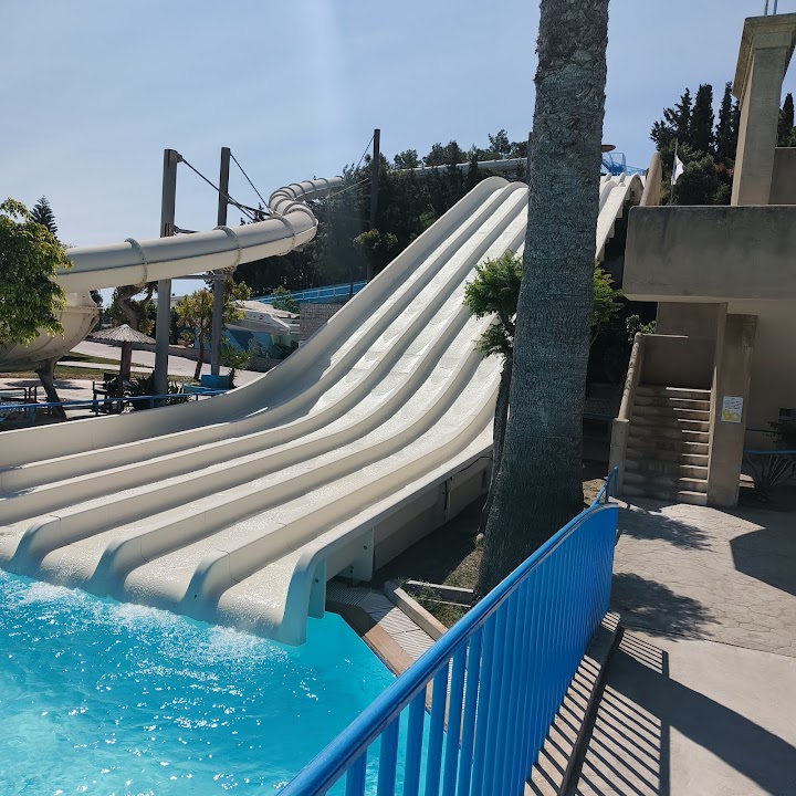 Watch our WaterPark review