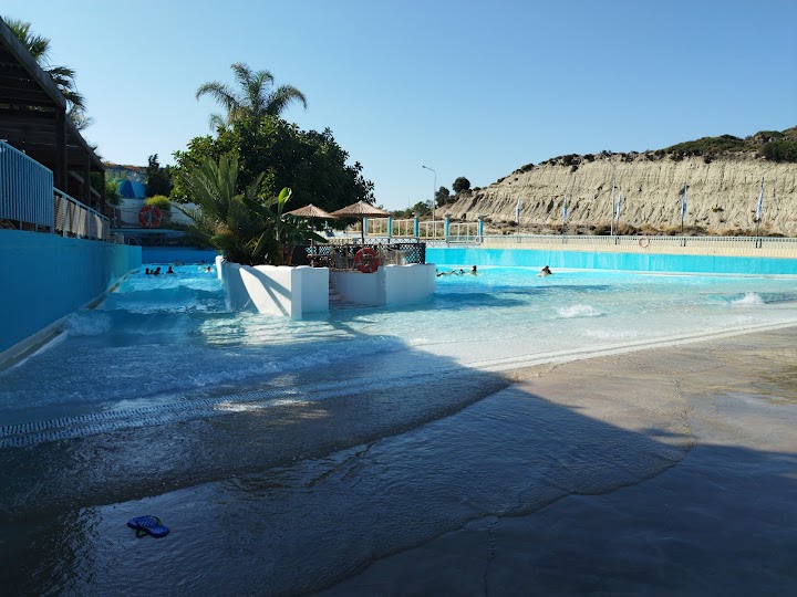 Watch our WaterPark review