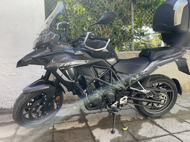 Watch our HiWAY Rent a car/moto review