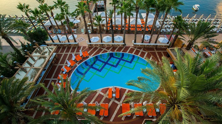 Watch our Green Nature Diamond Hotel review