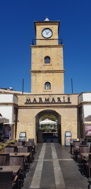 Watch our Dancing Fountain review