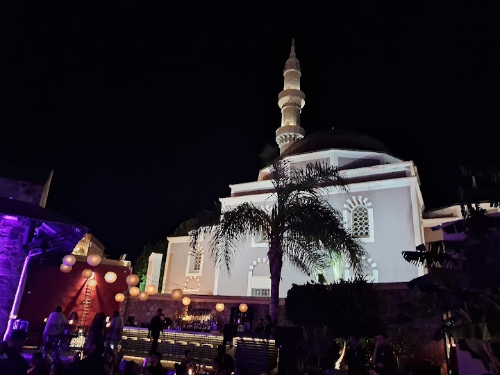 Watch our Sissitio review