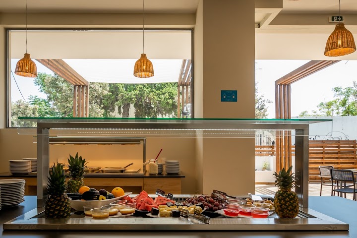 Watch our Castellum Suites - All Inclusive review