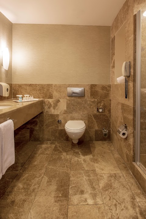 Watch our Labranda Mares Marmaris review