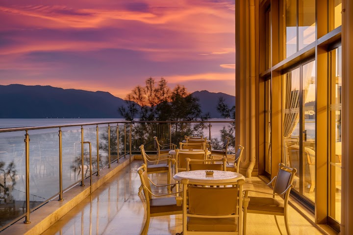 Watch our Labranda Mares Marmaris review