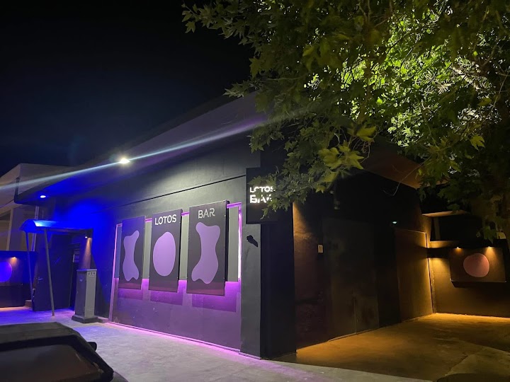 Watch our Lotos Striptease Club review