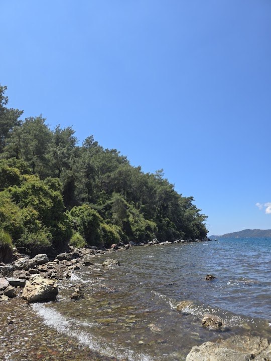 Watch our Duru Camping review