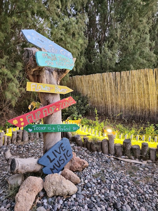 Watch our Mojito beach bar review